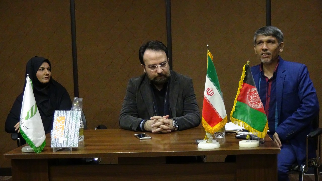 جلسه نقد و بررسی کتاب «دوازده نت برای سکوت»