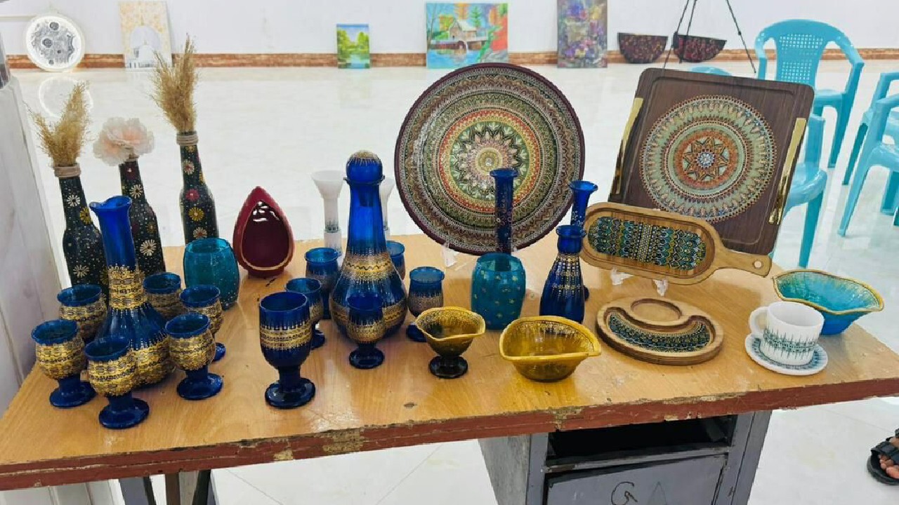 آغاز به‌کار نمایشگاه هنری «رنگین‌کمان» در هرات؛ تجلی خلاقیت نسل نو