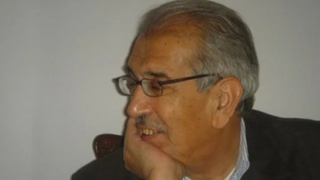 گفتوشنودی با استاد واصف باختری