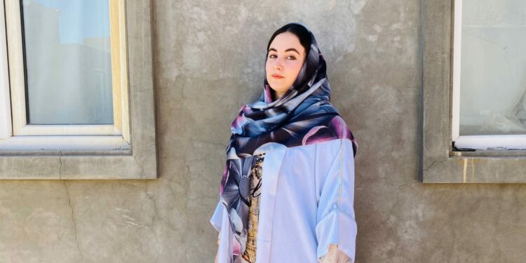 تمنا مهرزاد